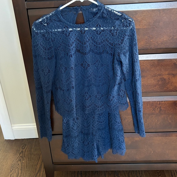 Saylor/Anthropologie Navy Lace Romper - XS - Picture 3 of 5